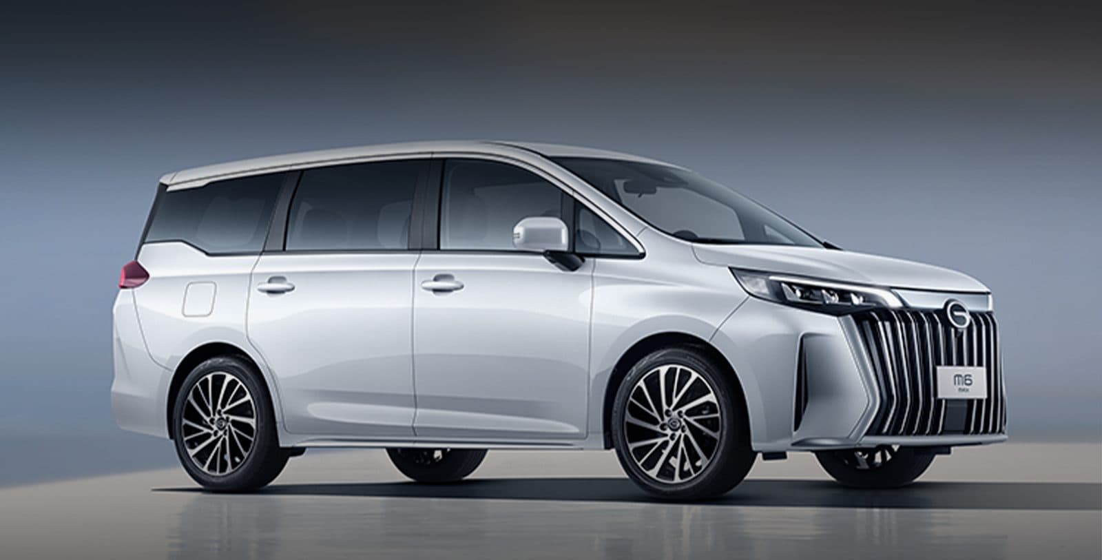 2026 GAC Trumpchi M6 MAX compact mpv — front three-quarter (studio)