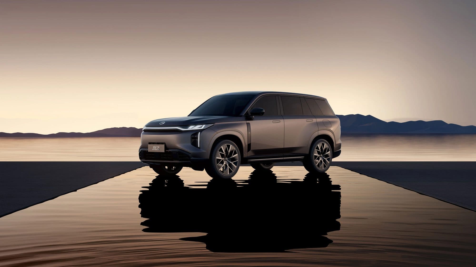 GAC Trumpchi Xiangwang S7 plug-in hybrid SUV — GAC vehicles for export from China